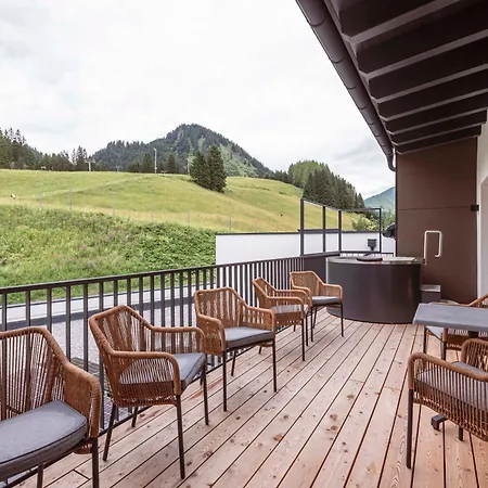 Bergresort Berwanger Hof By Alps Daire Berwang